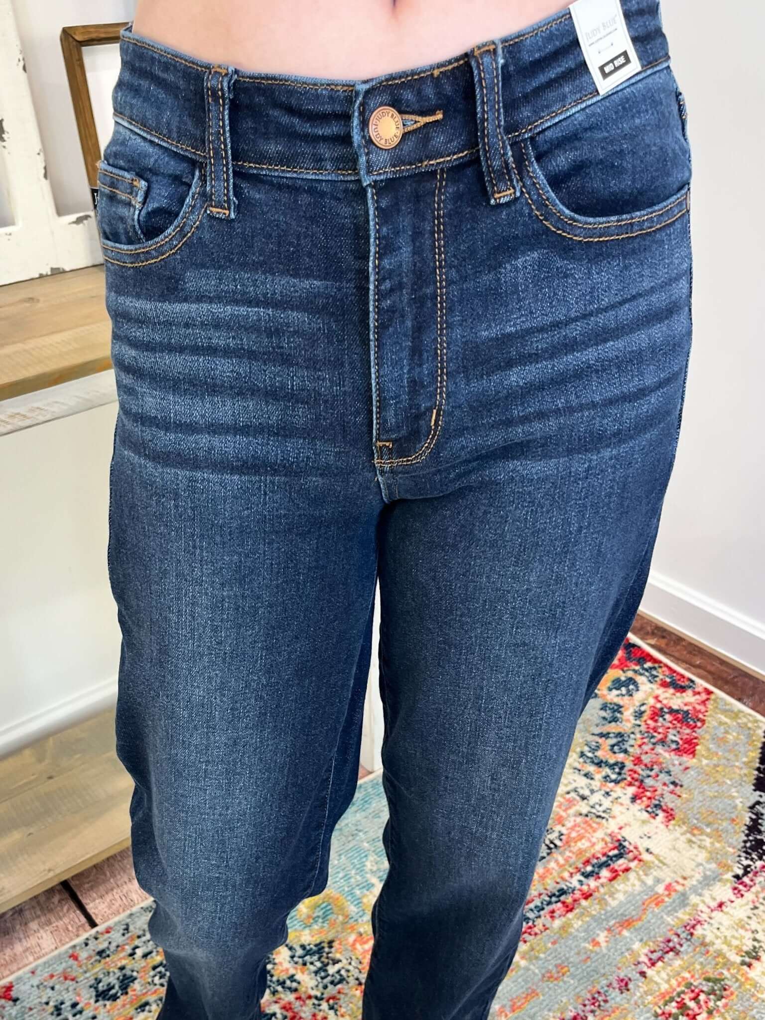 Judy Blue Country Mile Dark Wash Mid Rise Straight Jeans - Lavender Hills BeautyJudy Blue82622 - DK - 0(24)