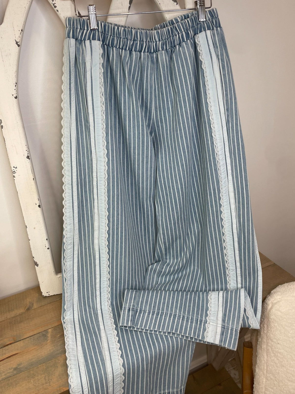 Pinstripe Lace Trim Denim-Blue Wide-Leg Pants - Lavender HillsBibiIB1806G-07-S
