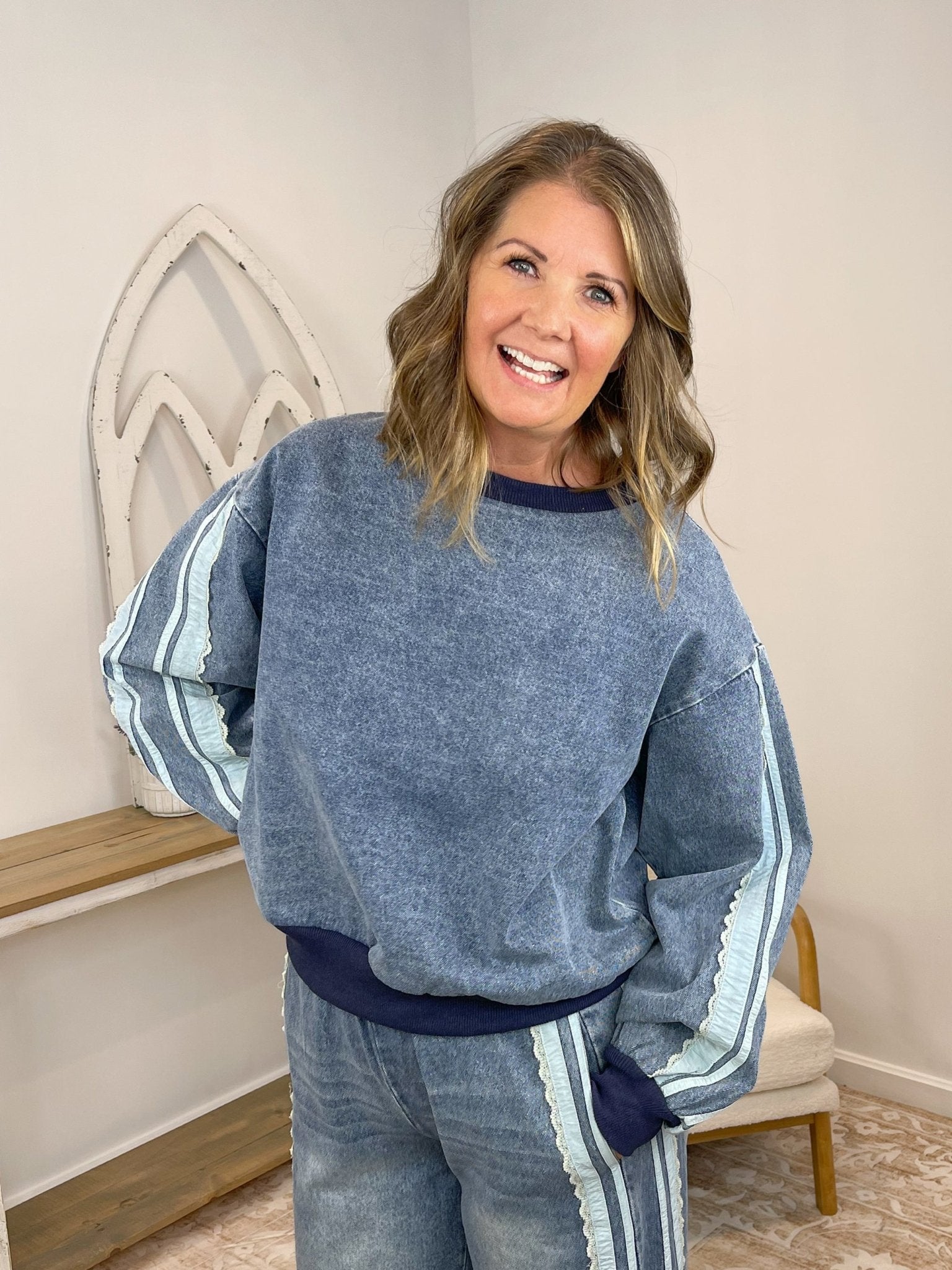 Vintage Washed Denim Lace Detail Sweatshirt - Lavender HillsBibiIT4777G-10-S
