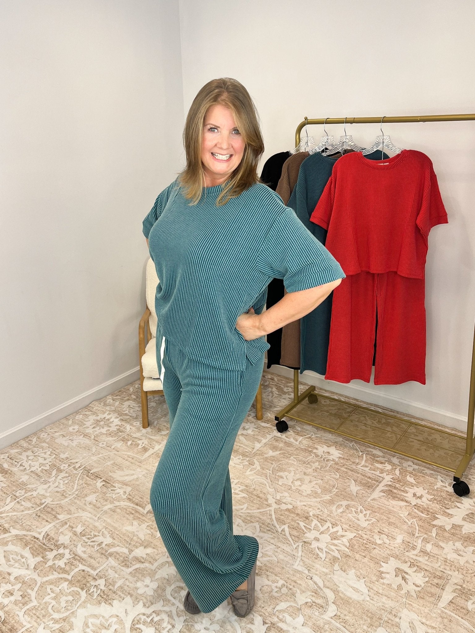 Everyday Lux Duo - 2 Piece Short Sleeve Top & Pants Set - Lavender Hills BeautyZenanaRTLRPL - 8608Y - TEL - S