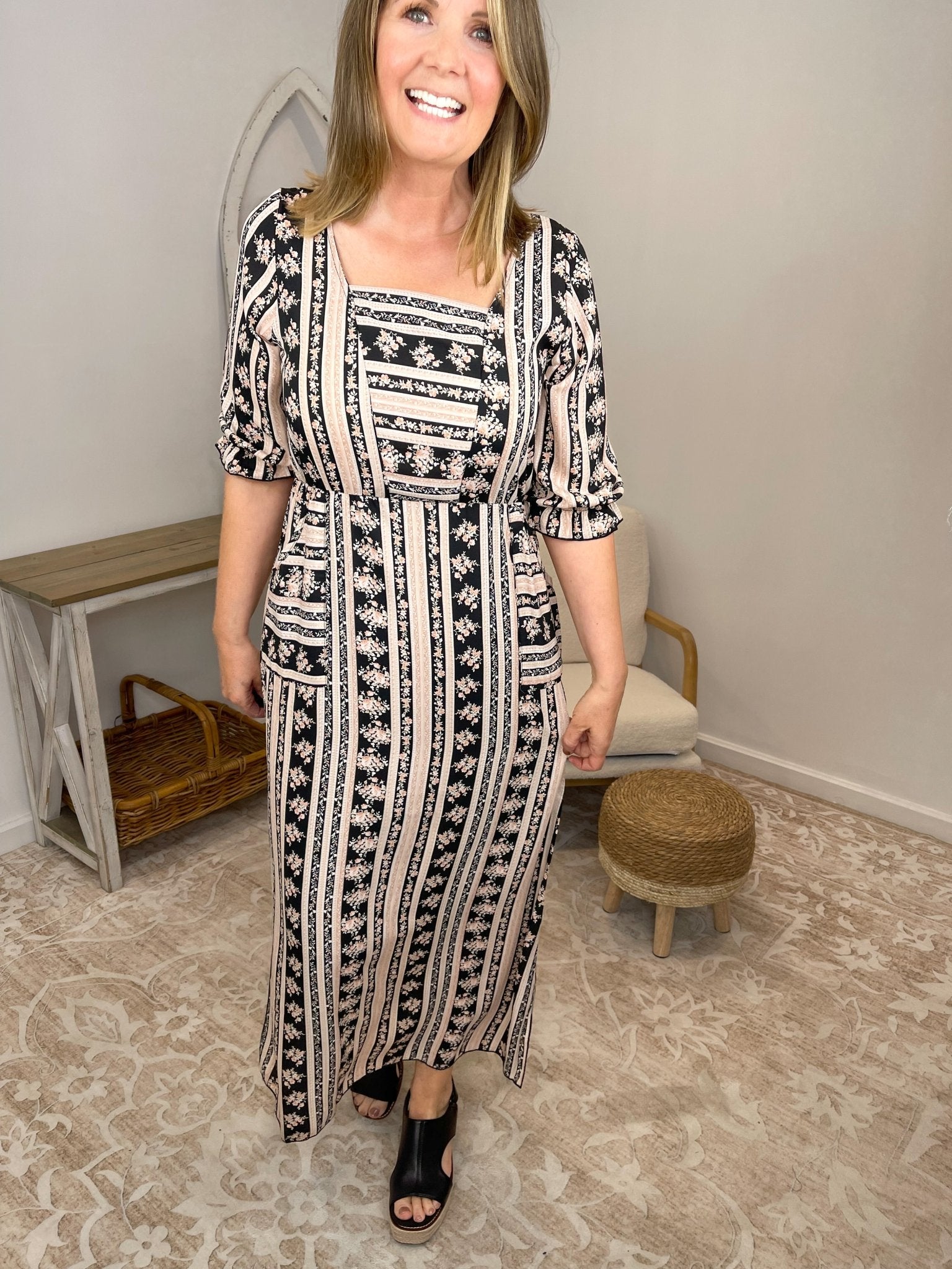 Floral Stripe Lightweight Puff-Sleeve Maxi Dress with Pockets - Lavender HillsHailey & CoHD1975-S