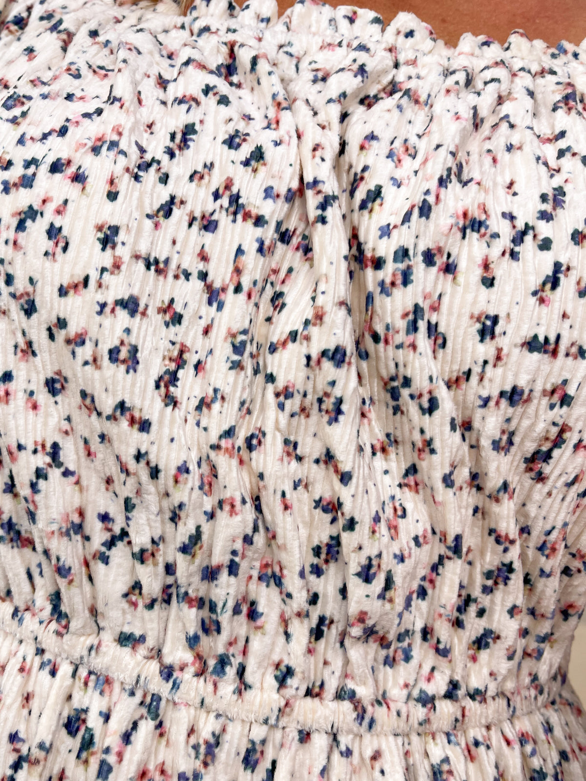 Garden Bliss Smocked Floral Midi Dress - Textured Corduroy-Style