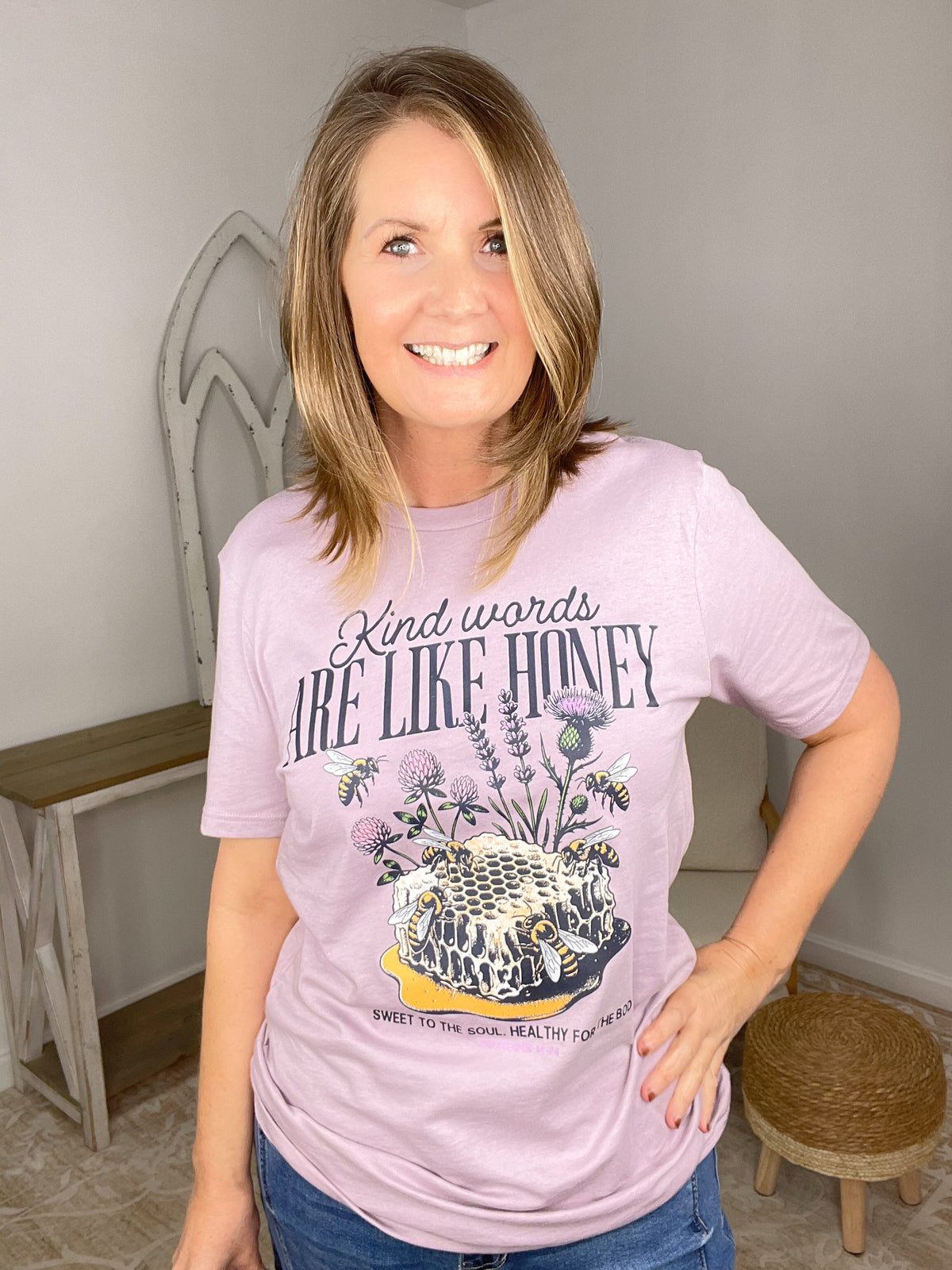 Kind Words Are Like Honey T-Shirt - Proverbs 16:24 Christian Graphic Tee