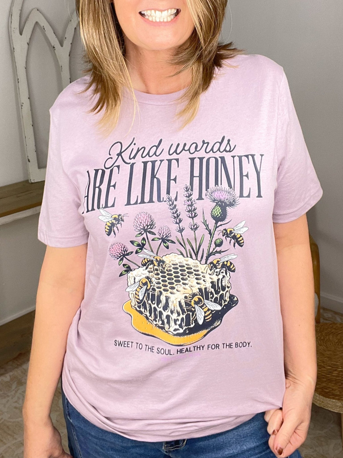 Kind Words Are Like Honey T-Shirt - Proverbs 16:24 Christian Graphic Tee - Lavender HillsTallulah Bee ApparelKNDWRD-S