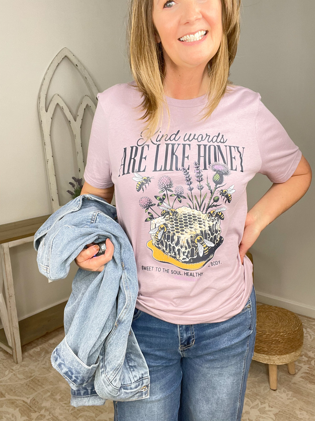 Kind Words Are Like Honey T-Shirt - Proverbs 16:24 Christian Graphic Tee