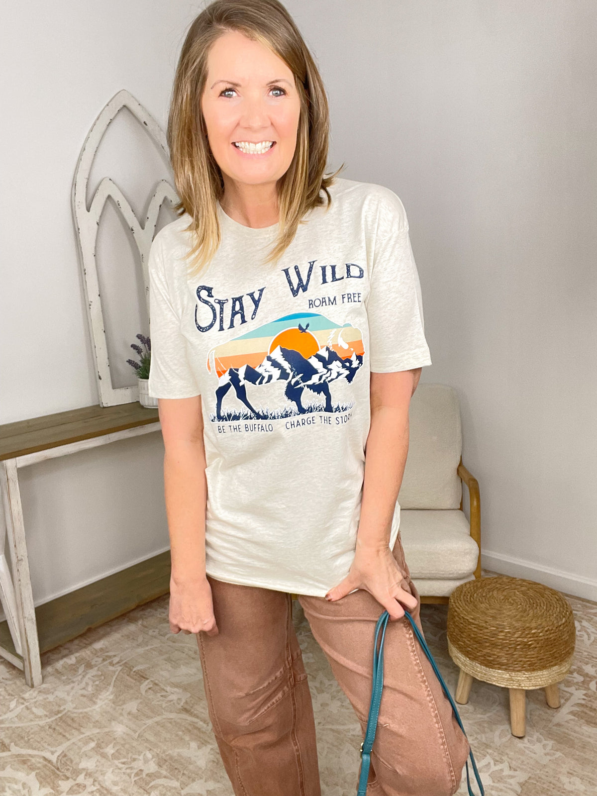 Stay Wild Buffalo Graphic Tee - Retro "Charge the Storm" T-Shirt