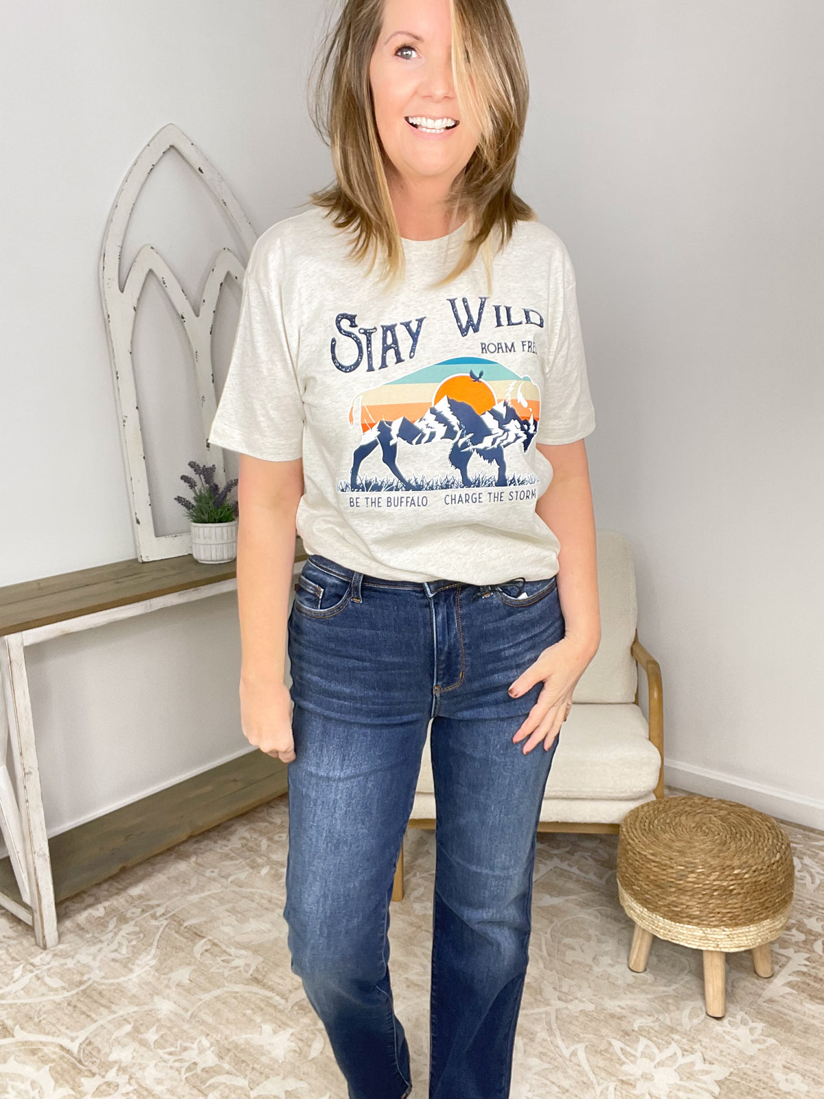 Stay Wild Buffalo Graphic Tee - Retro "Charge the Storm" T-Shirt