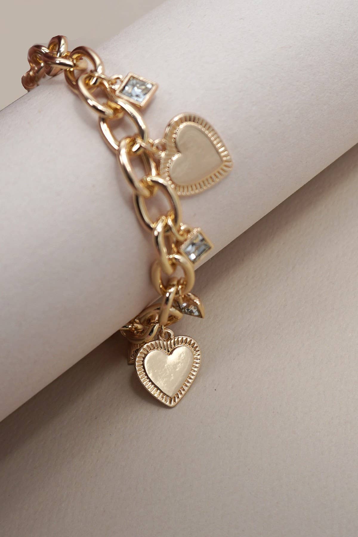 Charm Bracelet Heart & Rhinestone - Lavender Hills BeautyJosslyn by Wall to Wall80B1283
