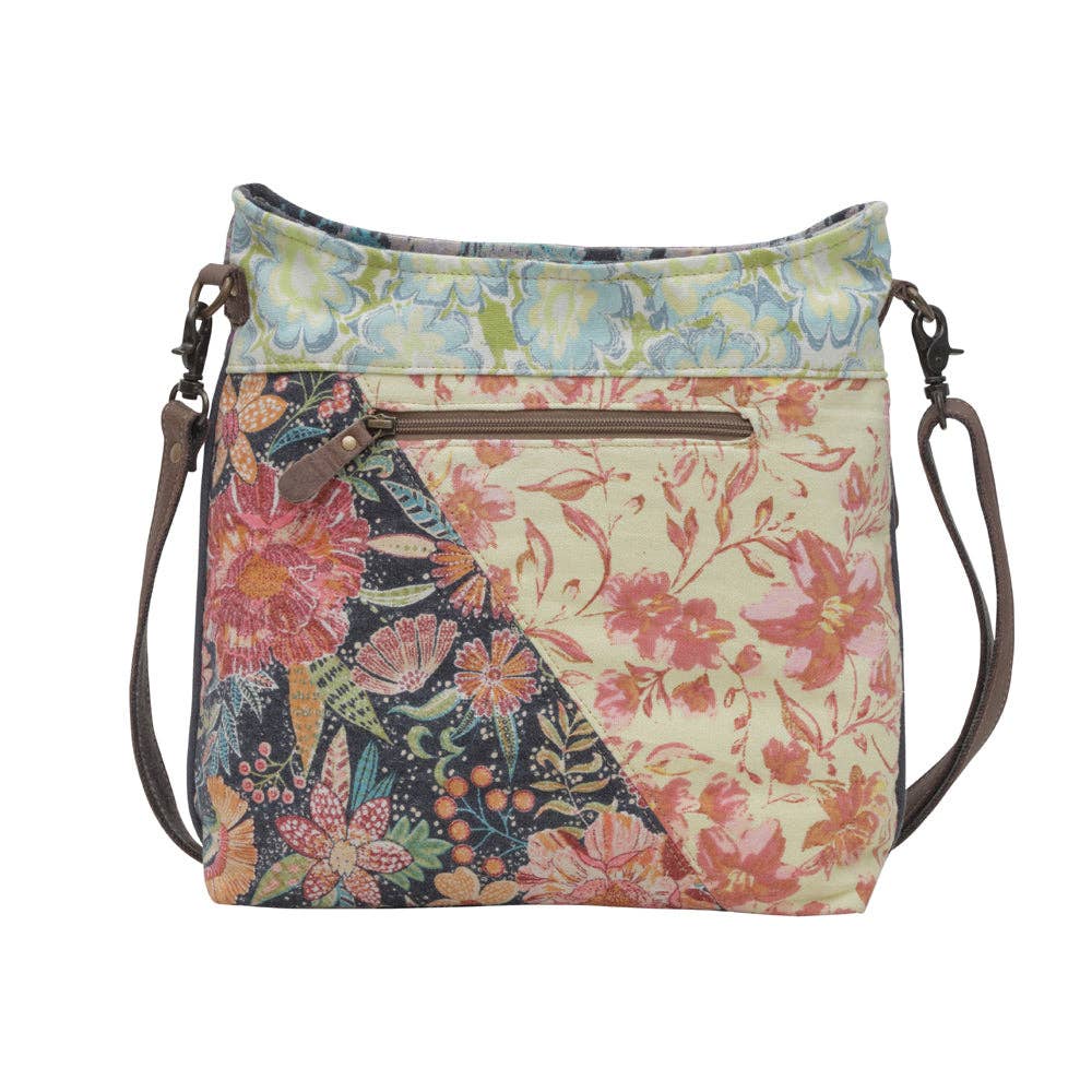 Le Fleur Bel | Boho Floral Patchwork Canvas & Leather Shoulder Bag - Lavender HillsMyra BagS-6395