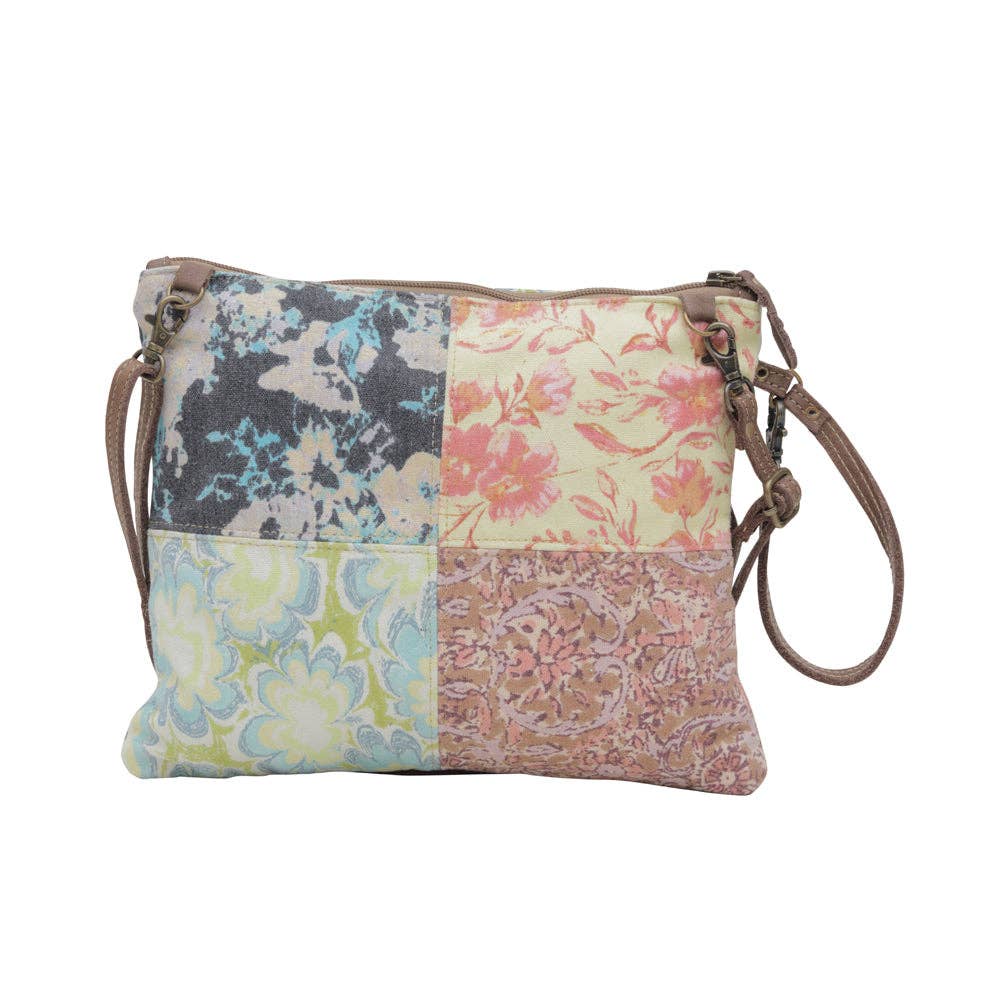 Le Piccolo Floral Patchwork Crossbody Purse - Lavender HillsMyra BagS-6397