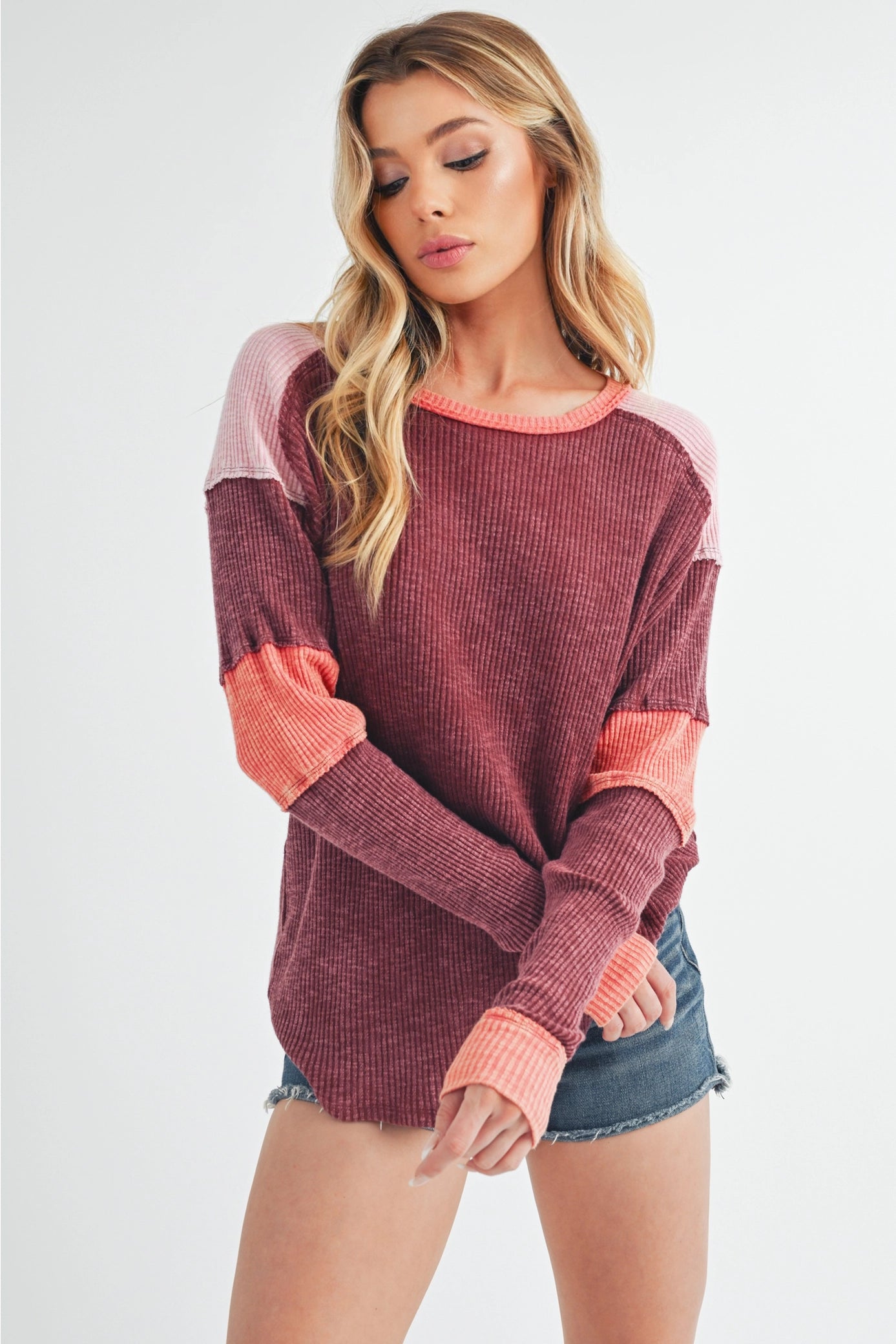Blush &amp; Brick Colorblock Long Sleeve Pullover Top - Lavender Hills BeautyAMEI & CO8327EK - BUR - S