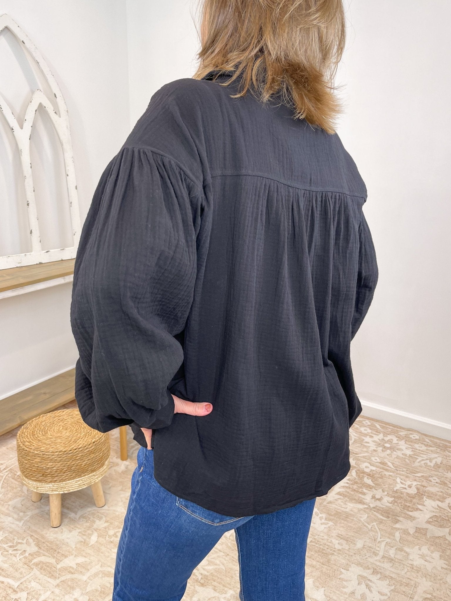Cotton Gauze Button Down Puff Sleeve Shirt - Lavender HillsEntroT21133-BLK-S