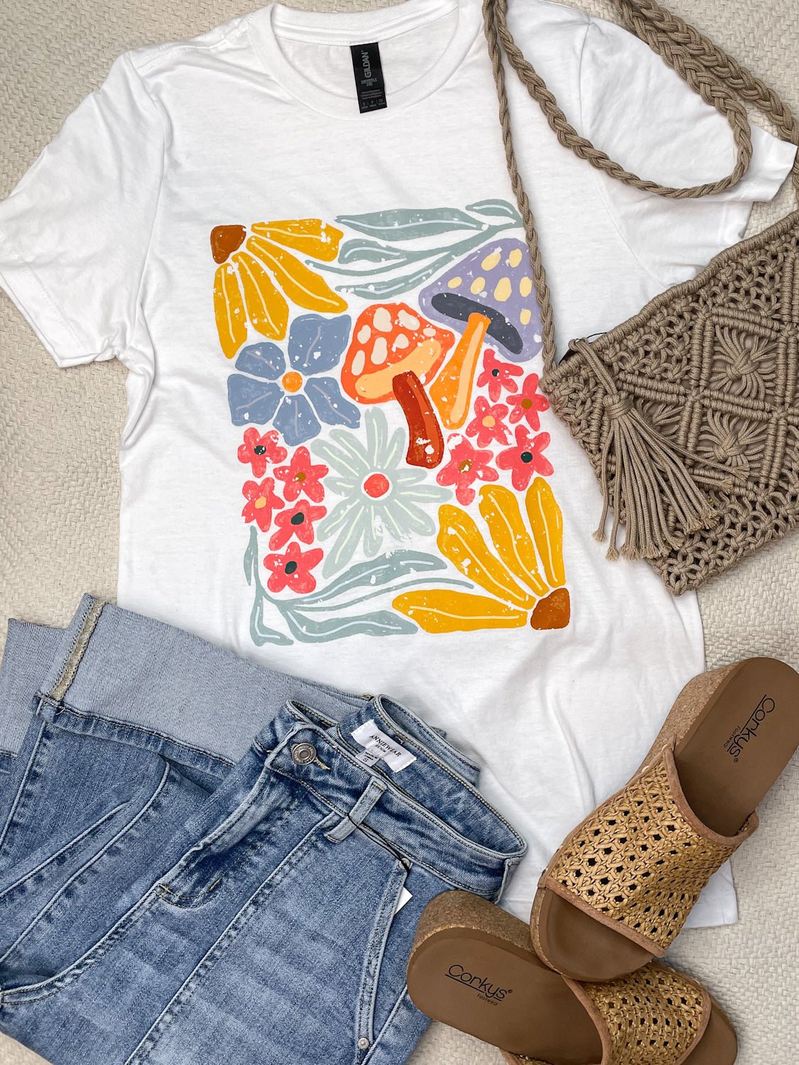 Groovy Bloom Graphic Tee - Lavender Hills BeautyLavender Hills Beauty