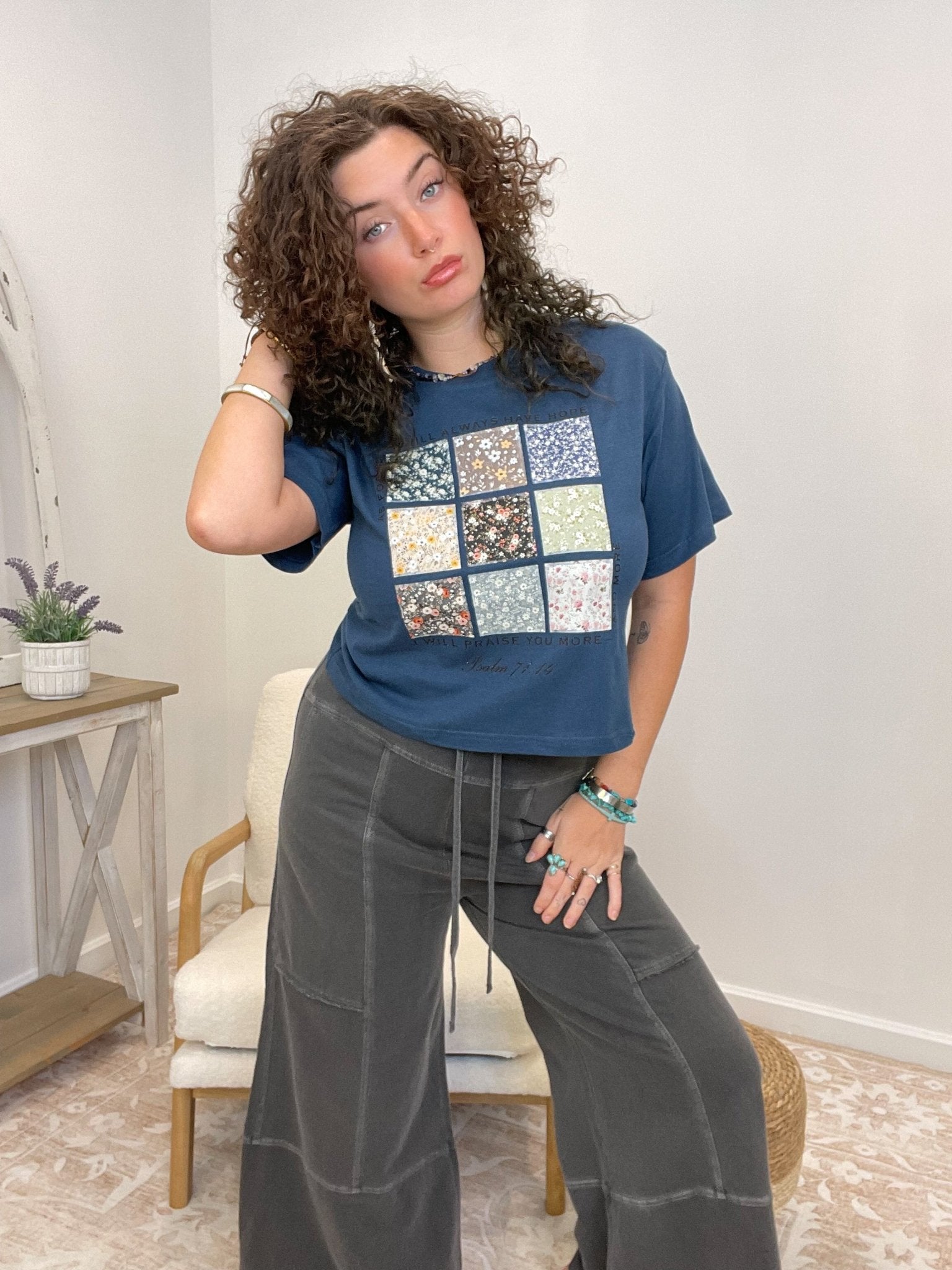 Low-Key Cropped Wide Leg Exposed Seam Pants