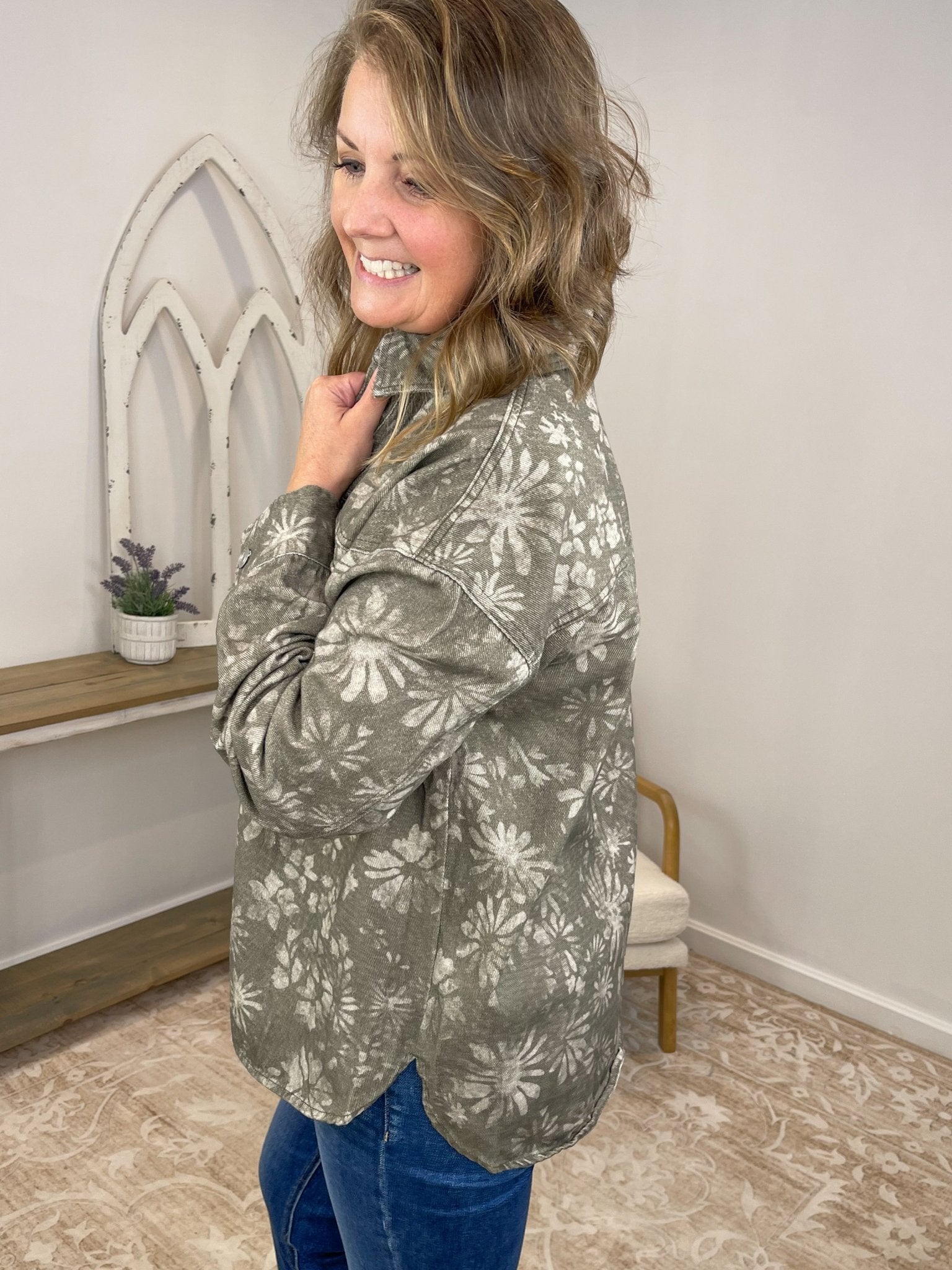 Olive Floral Daisy Oversized Cotton Shacket - Lavender HillsEntroENT-OLV-S