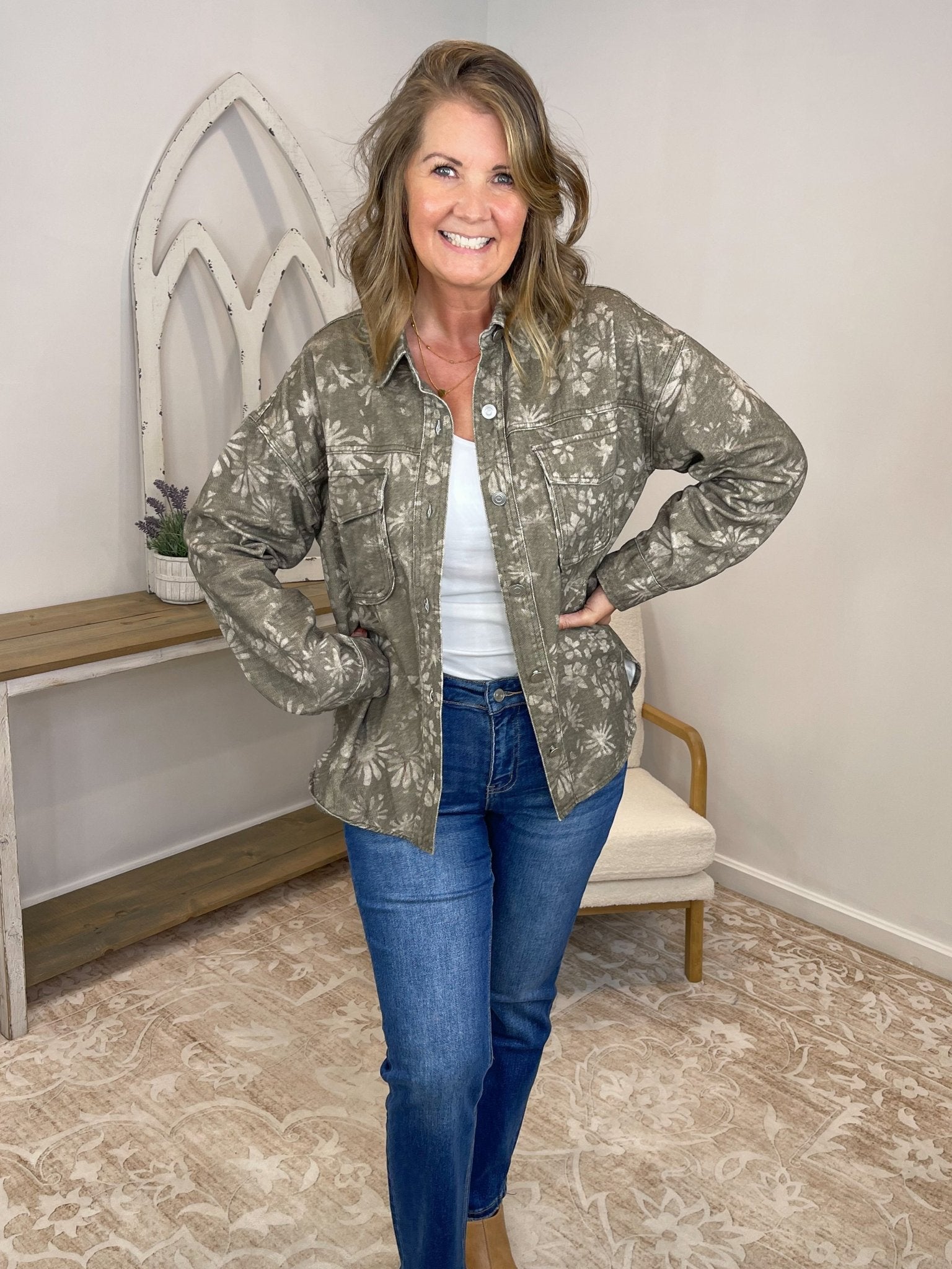 Olive Floral Daisy Oversized Cotton Shacket - Lavender HillsEntroENT-OLV-S