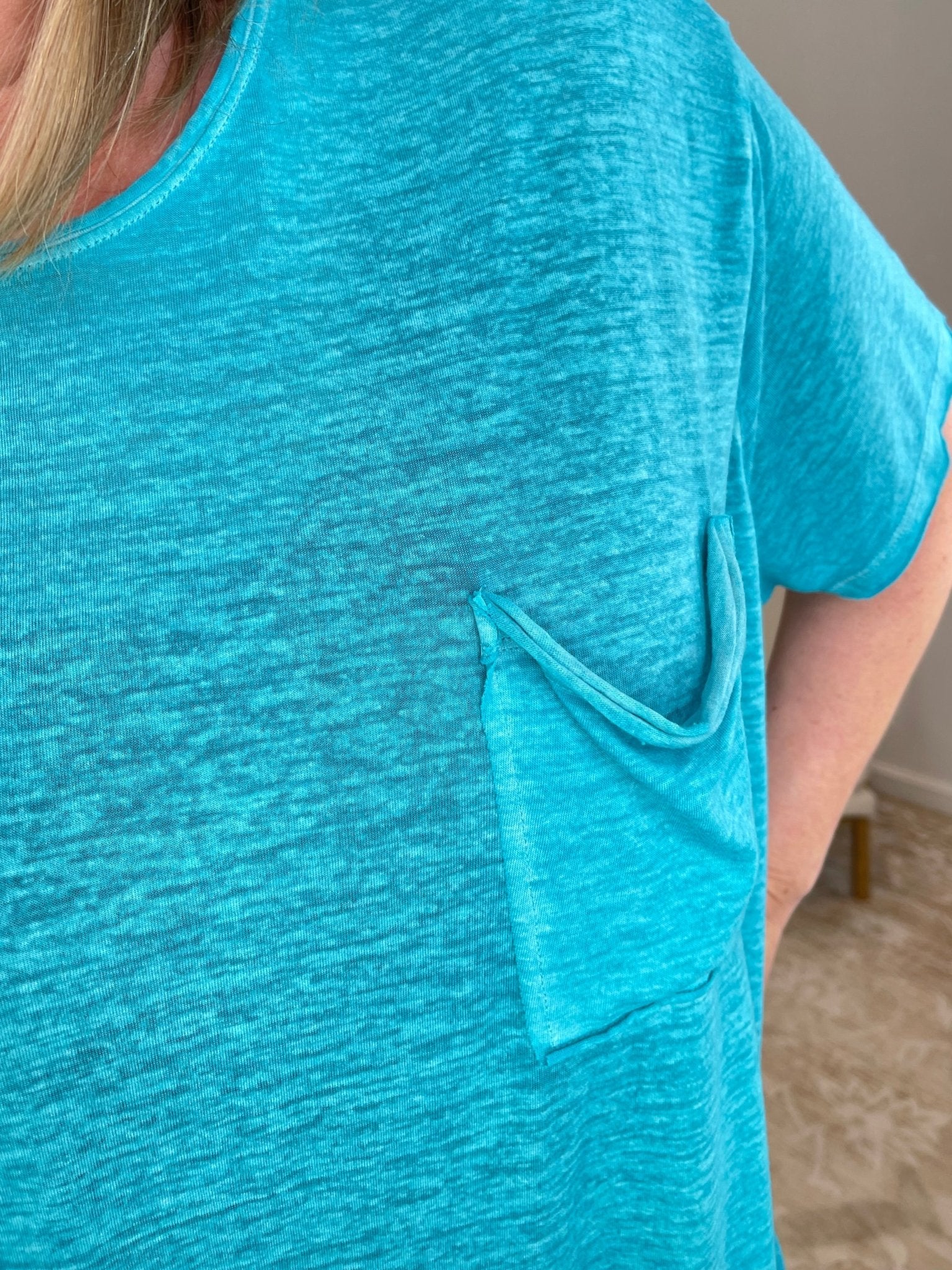 Oversized Teal Burnout Pocket Tee - Lavender HillsZenanaCTW-3144-TEL-SM