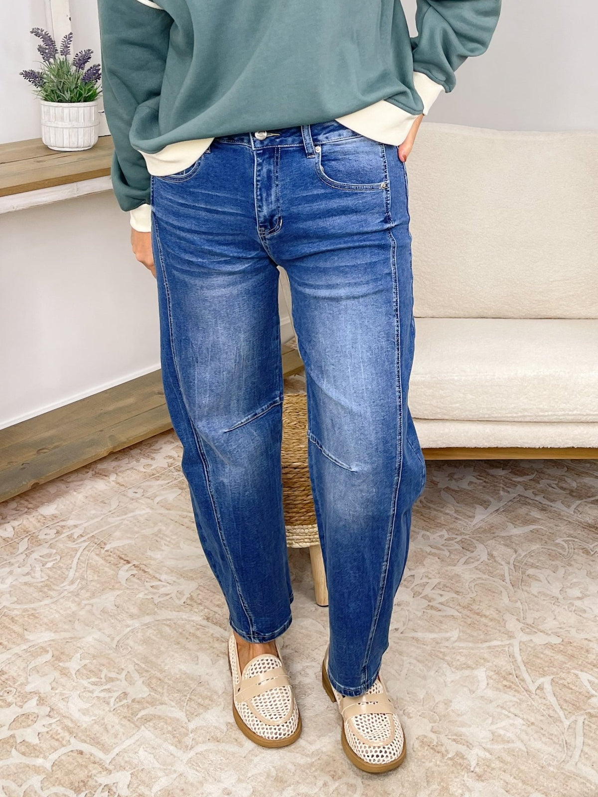 Posey Barrel Leg High-Rise Cropped Jeans