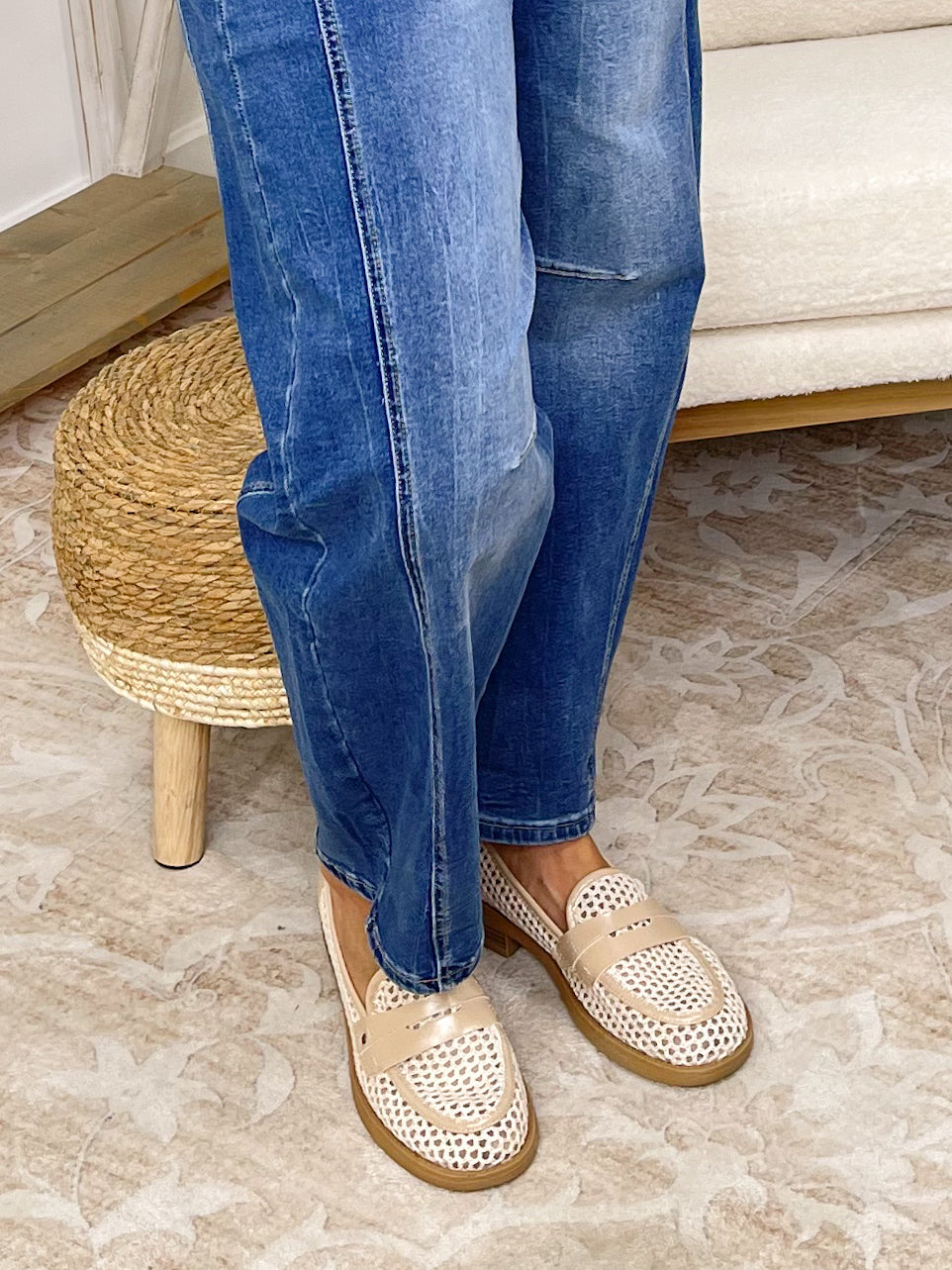 Posey Barrel Leg High-Rise Cropped Jeans