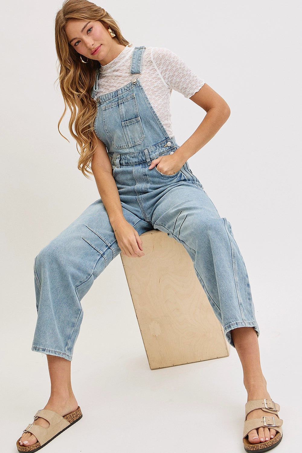 Washed Denim Barrel-Leg Overalls Jumpsuit