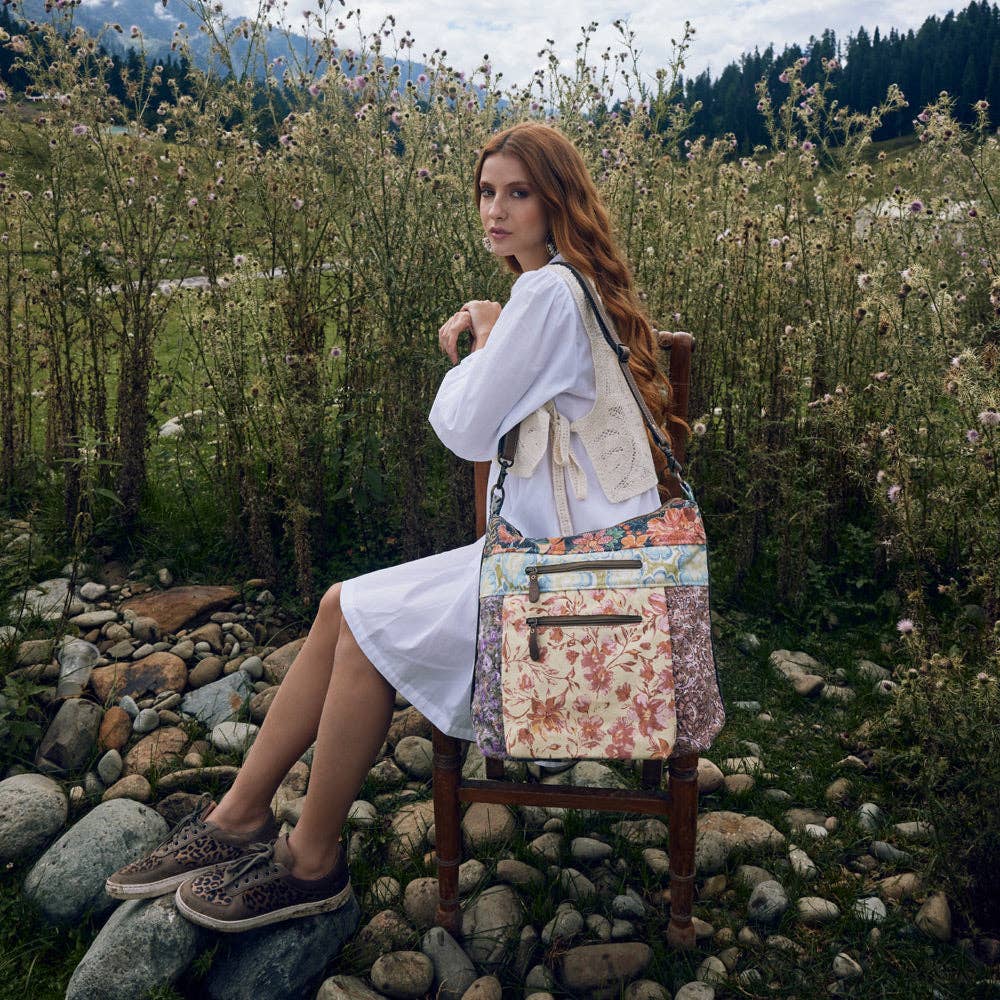 Le Fleur Essi Floral Patchwork Canvas & Leather Shoulder Bag - Lavender HillsMyra BagS-6394