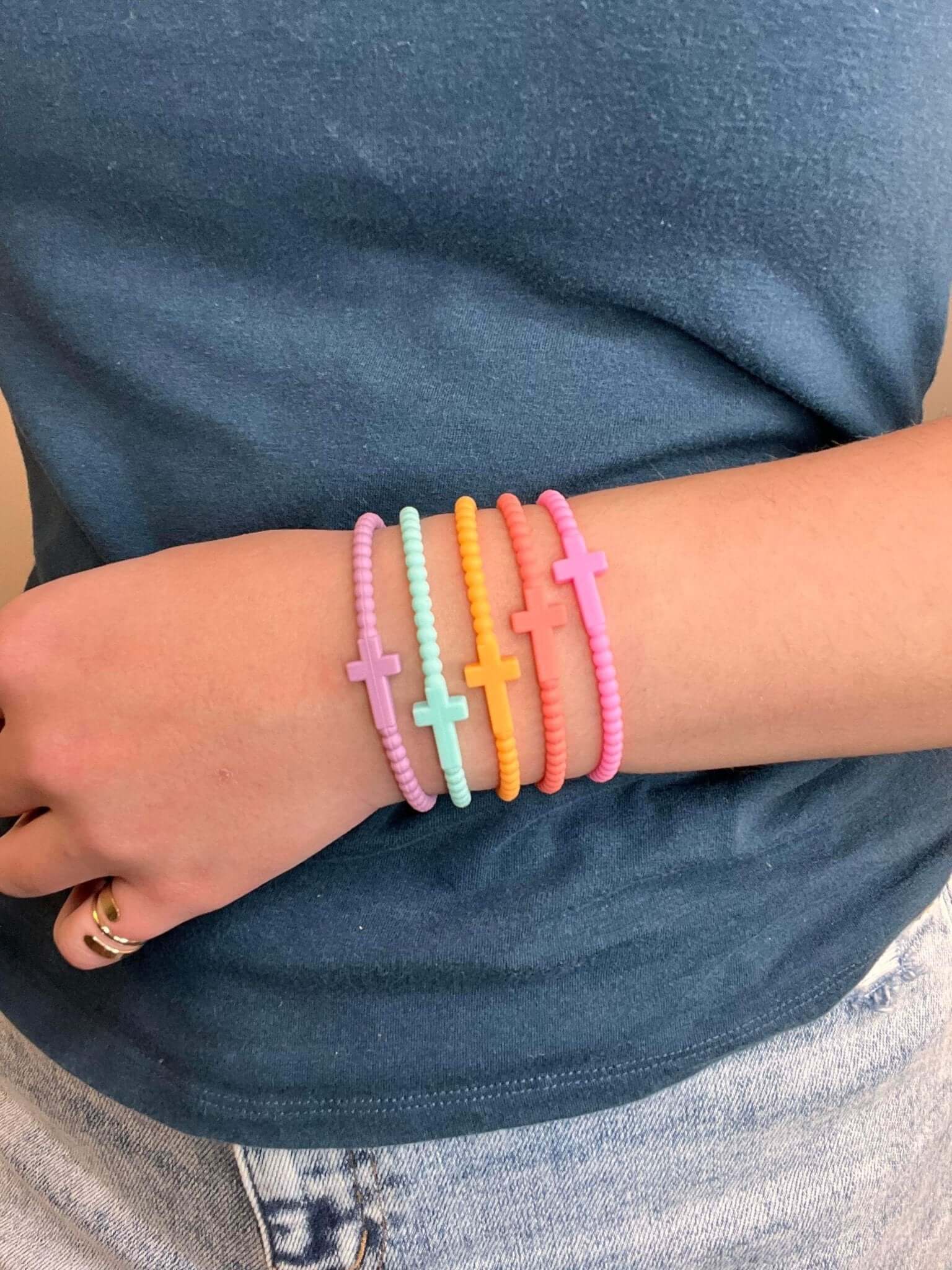 Cross Beaded Silicone Bracelets Set of 5 - Pastel - Lavender Hills BeautyLavender Hills BeautyP8528S